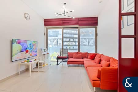 1 Bedroom Flat for Sale in Jumeirah Village Circle (JVC), Dubai - Motivated Seller | Converted 2 Bed | Vacant 1 Bedroom Flat for Sale in Jumeirah Village Circle (JVC), Dubai - Motivated Seller | Converted 2 Bed | Vacant