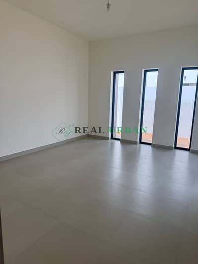4 Bedroom Villa for Rent in Al Shamkha, Abu Dhabi - WhatsApp Image 2026-05-16 at 3.21. 43 PM (1). jpeg 4 Bedroom Villa for Rent in Al Shamkha, Abu Dhabi - WhatsApp Image 2026-05-16 at 3.21. 43 PM (1). jpeg
