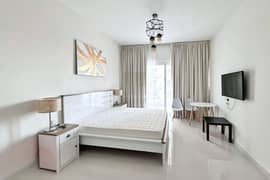 Bright Studio | Furnished | Community View