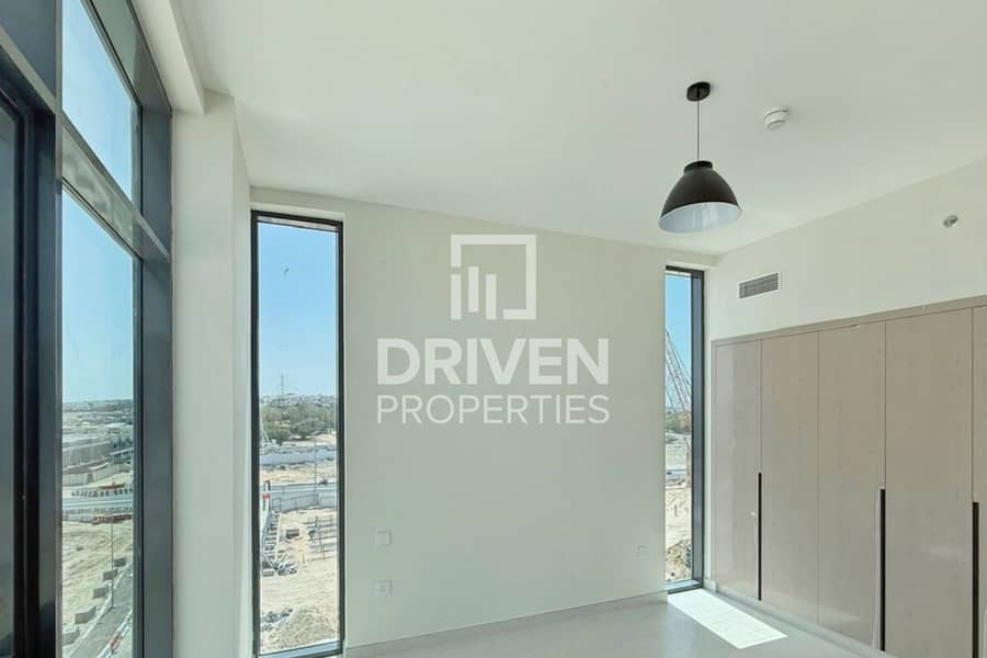Next to Metro | Brand New Property | Vacant - Image 2