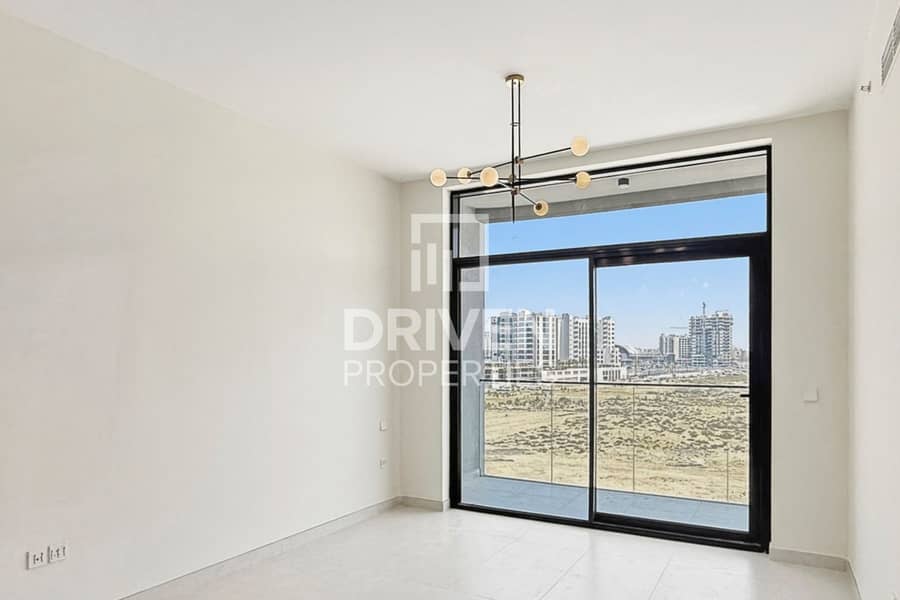 Next to Metro | Brand New Property | Vacant - Image 6