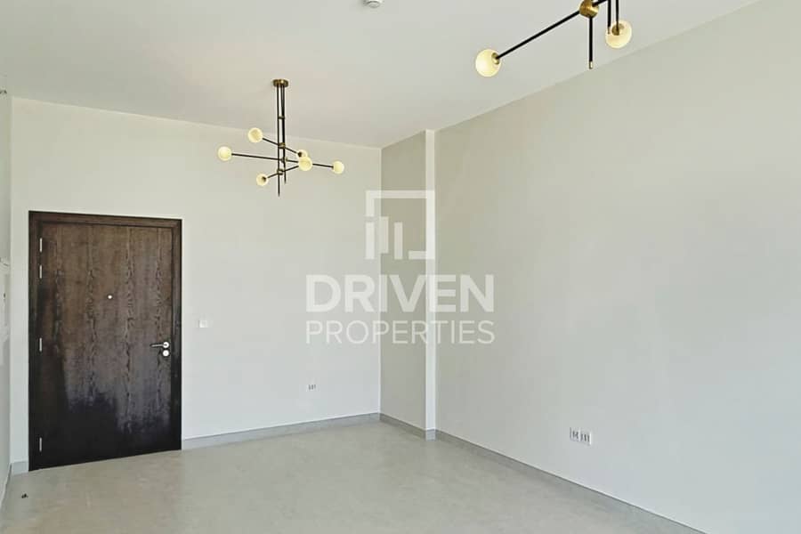 Next to Metro | Brand New Property | Vacant - Image 9