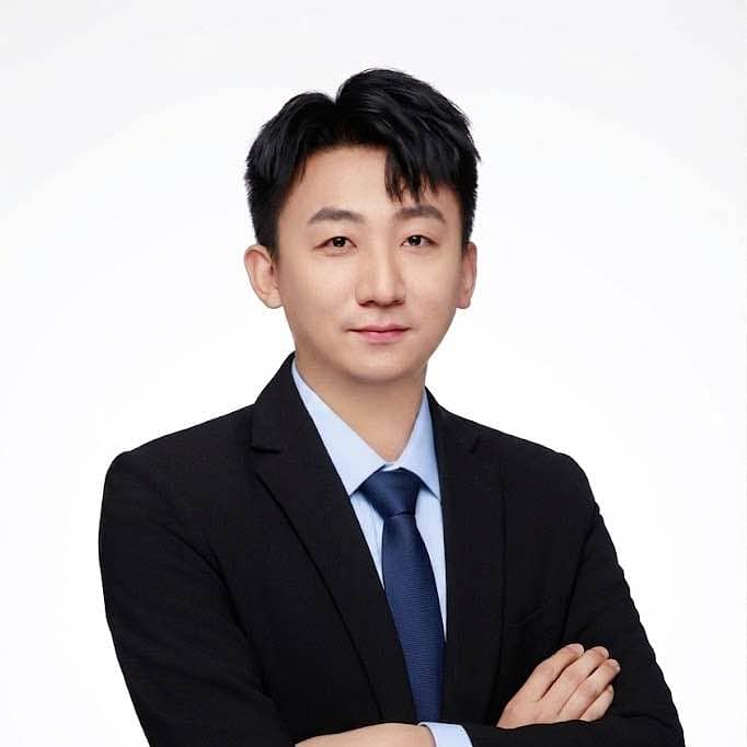 Junjie Wang