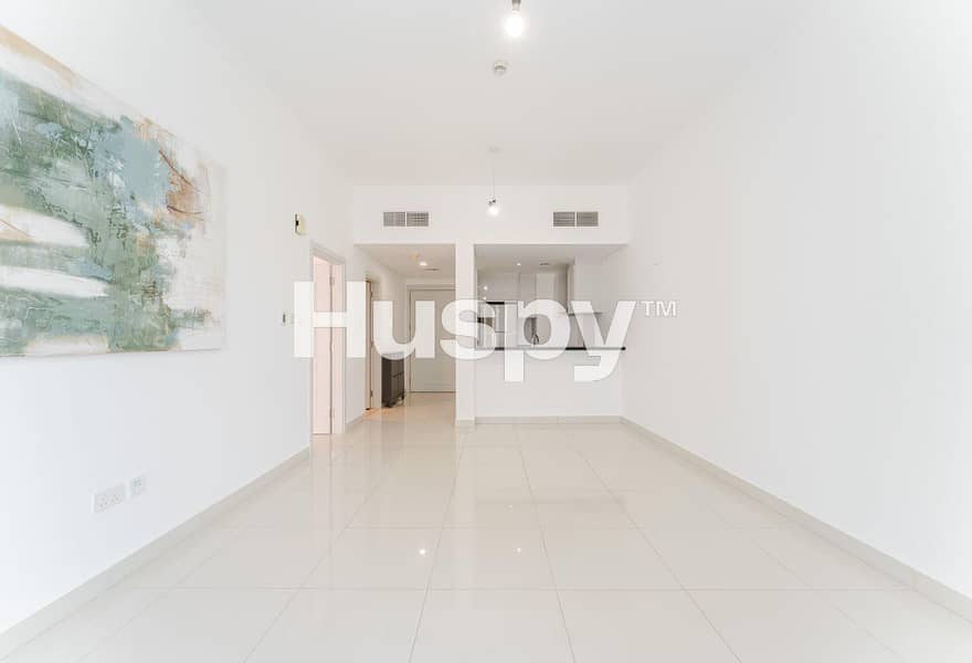 Exclusive | Vacant | Mid Floor Exclusive | Vacant | Mid Floor