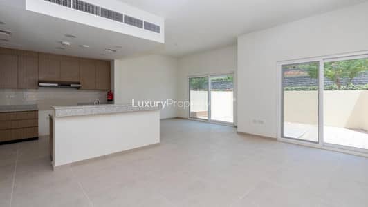 3 Bedroom Villa for Rent in Dubailand, Dubai - Bright Spacious | Unfurnished | Corner Plot 3 Bedroom Villa for Rent in Dubailand, Dubai - Bright Spacious | Unfurnished | Corner Plot