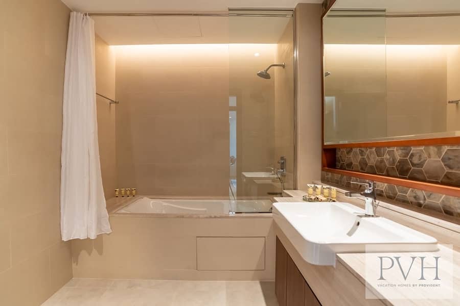 TAXES INCLUDED | BURJ KHALIFA VIEW | MOVE IN READY - Image 20