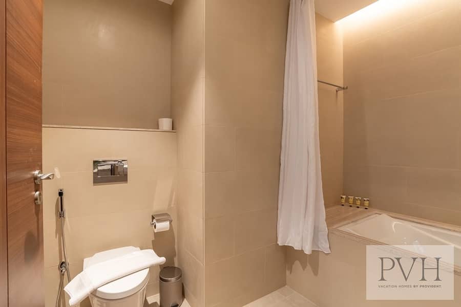 TAXES INCLUDED | BURJ KHALIFA VIEW | MOVE IN READY - Image 21
