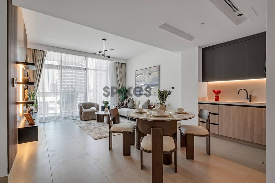 0 Commission- Close To Metro- Spacious - Image 1