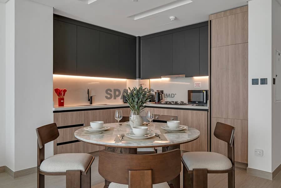 0 Commission- Close To Metro- Spacious - Image 3