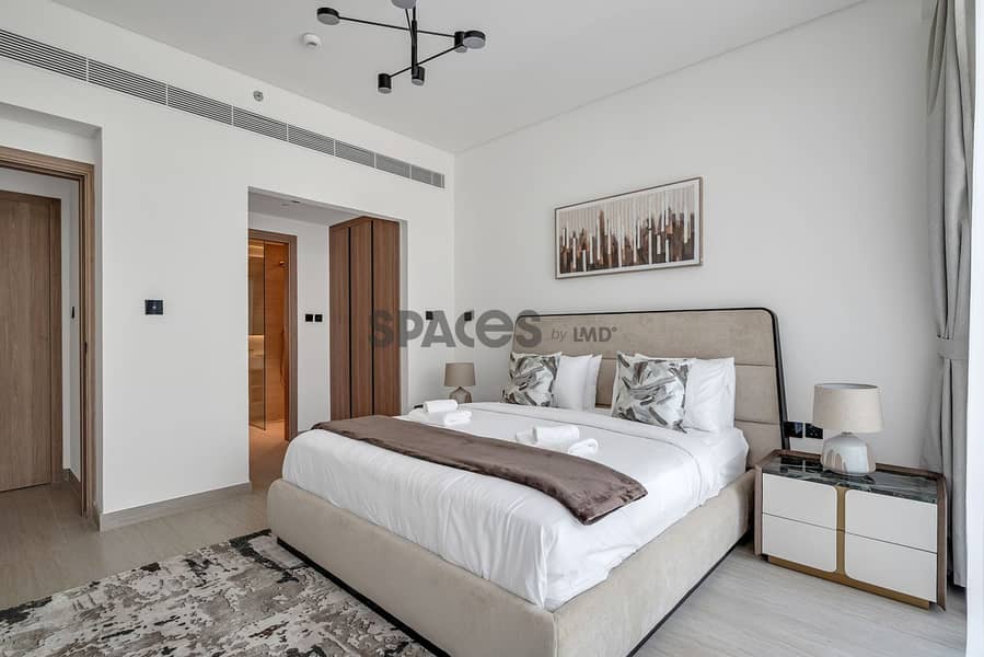 0 Commission- Close To Metro- Spacious - Image 19