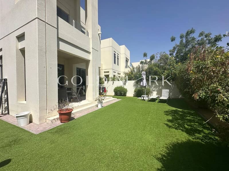Corner Unit | Opposite Pool | Park | Exclusive Corner Unit | Opposite Pool | Park | Exclusive