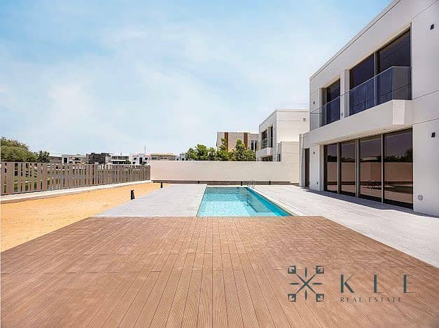 Biggest land Available | Private Pool | Lake View | Jumeirah Park - Image 5