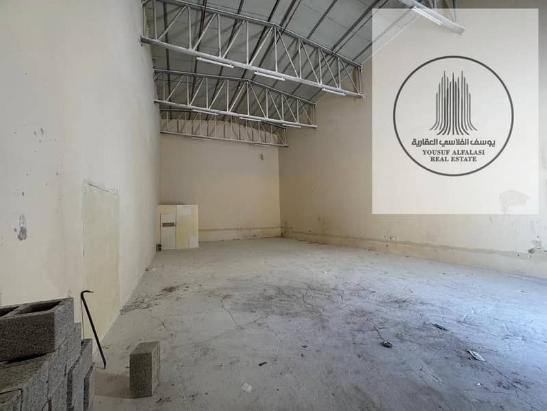 Warehouse for Rent in Umm Al Quwain | Practical Space with High Power Capacity - View 4