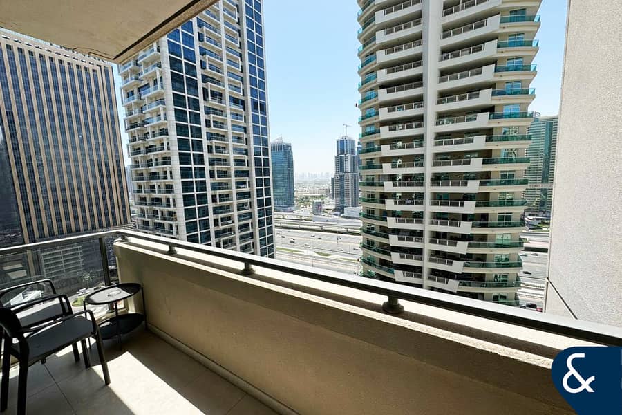 Emaar | 1 bedroom | Renovated and Furnished Emaar | 1 bedroom | Renovated and Furnished