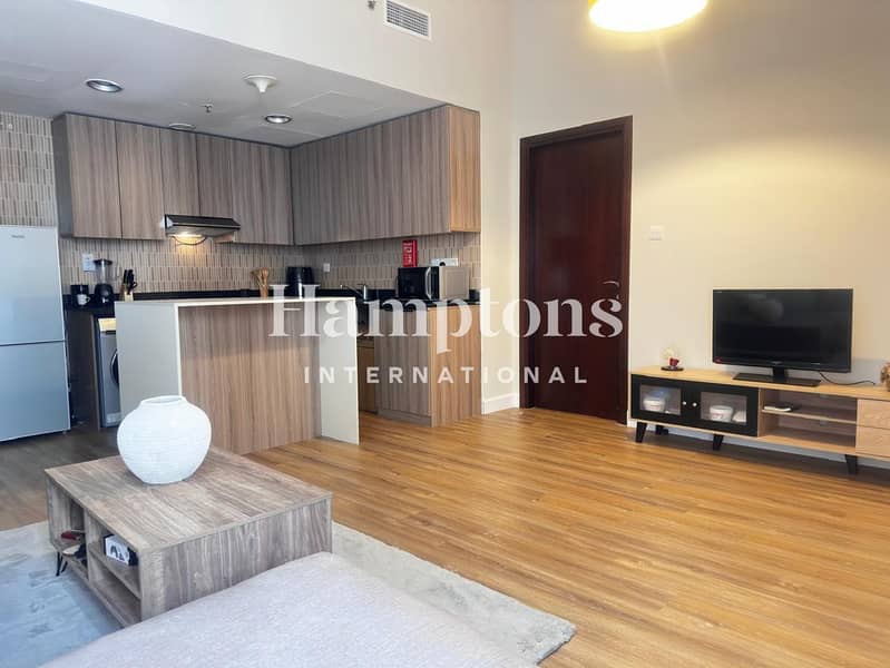 Stylish 1-Bedroom | Community Viewing | 2 Balcony Stylish 1-Bedroom | Community Viewing | 2 Balcony