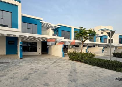 大马士革湖住宅, 迪拜 4 卧室联排别墅待售 - 位于大马士革湖住宅,圣托里尼别墅 4 卧室的联排别墅 3000000 AED - 15227681 大马士革湖住宅, 迪拜 4 卧室联排别墅待售 - 位于大马士革湖住宅,圣托里尼别墅 4 卧室的联排别墅 3000000 AED - 15227681