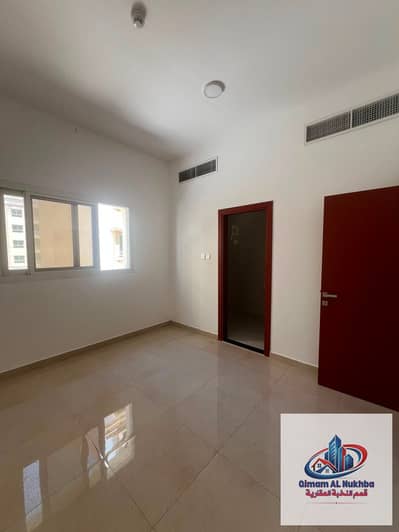 1 Bedroom Flat for Rent in Al Qulayaah, Sharjah - WhatsApp Image 2026-05-18 at 01.19. 04 (1). jpeg 1 Bedroom Flat for Rent in Al Qulayaah, Sharjah - WhatsApp Image 2026-05-18 at 01.19. 04 (1). jpeg