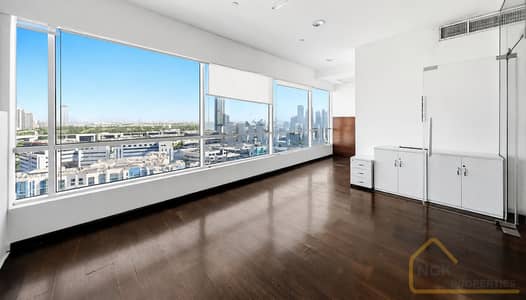 Office for Rent in Dubai Media City, Dubai - PHOTO-2026-05-18-15-44-17 (2). jpg