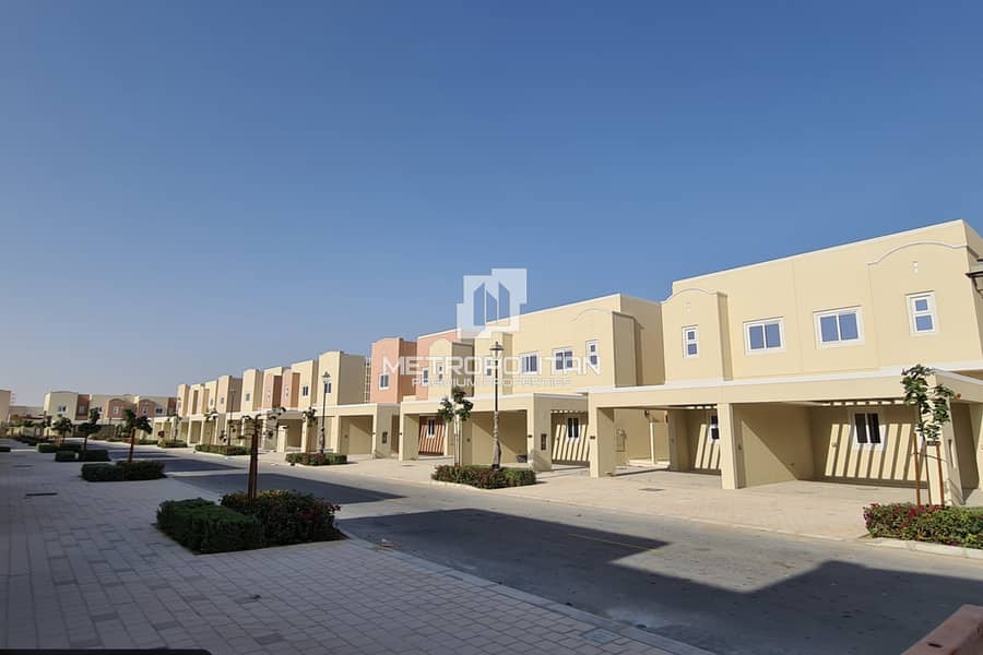 Villetta a schiera a Dubailand,Villanova,Amaranta,Amaranta 1, 2 camere da letto, 2500000 AED - 15229225 Villetta a schiera a Dubailand,Villanova,Amaranta,Amaranta 1, 2 camere da letto, 2500000 AED - 15229225