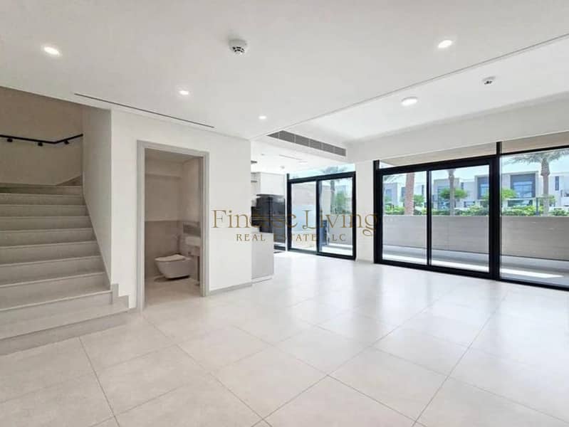 Brand New| Private Garden | Vacant & Ready Brand New| Private Garden | Vacant & Ready