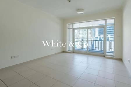 1 Bedroom Flat for Rent in Downtown Dubai, Dubai - Unfurnished | Spacious | Prime Location