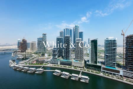 2 Bedroom Flat for Sale in Business Bay, Dubai - Premium Building | Canal View | Vacant