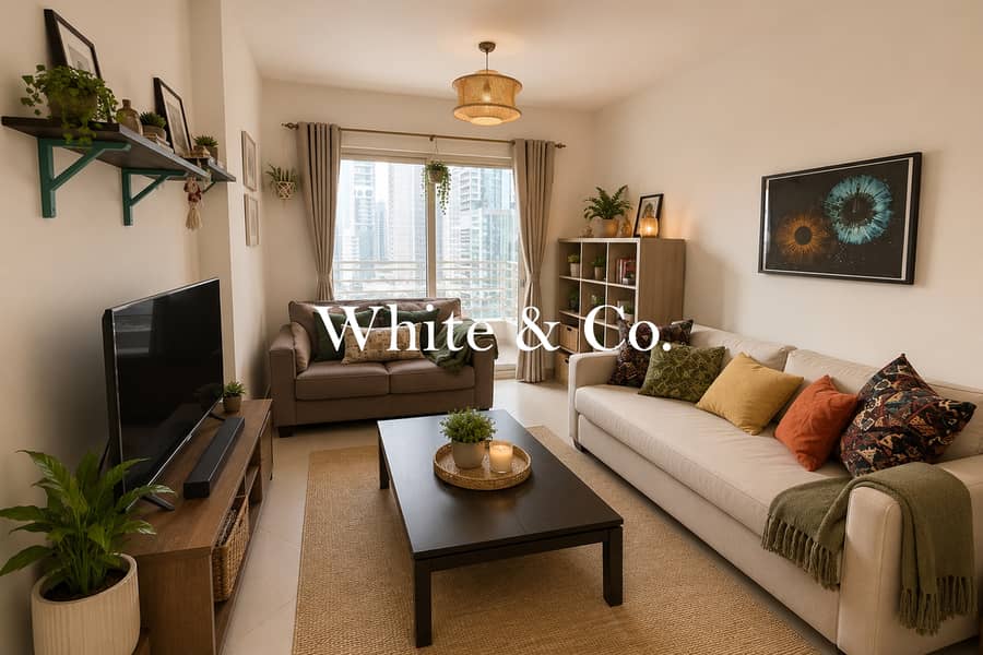 Spacious Layout l Lake View l Motivated Spacious Layout l Lake View l Motivated