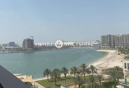 2 Bedroom Apartment for Sale in Al Raha Beach, Abu Dhabi - Residents beach access | Uninterrupted sea views