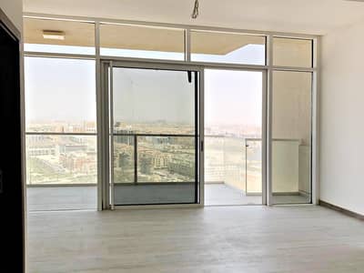 Luxurious 1BR Apt | Unique Design And Amazing View Luxurious 1BR Apt | Unique Design And Amazing View