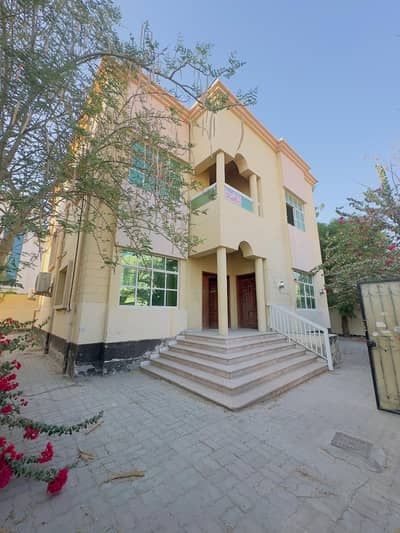 5 habitaciones Villa para en Alquiler en Al Mowaihat, Ajman - WhatsApp Image 2025-12-28 at 11.36. 02 AM (1). jpeg