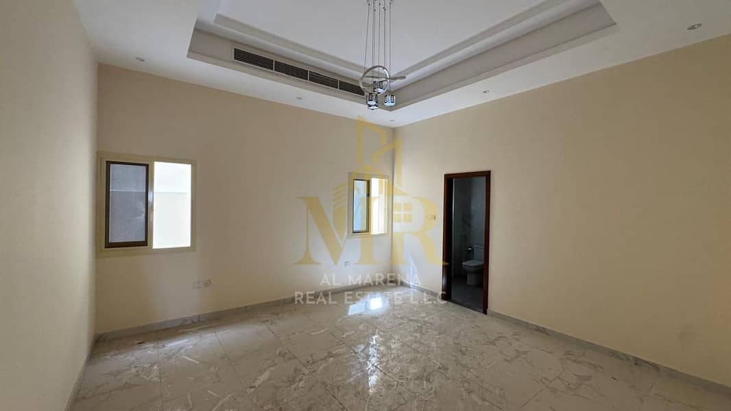 22 WhatsApp Image 2026-03-30 at 11.48. 49 PM. jpeg