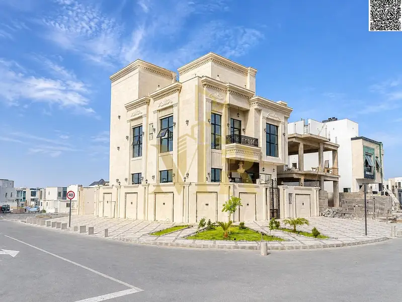 Corner villa, two floors and a roof, 7 master bedrooms, freehold ownership including registration and ownership fees - Radharc 2