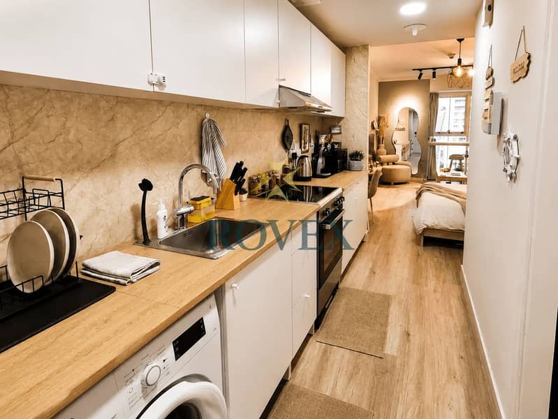 Vacant Furnished Studio | High Floor | GoldCrest Executive
