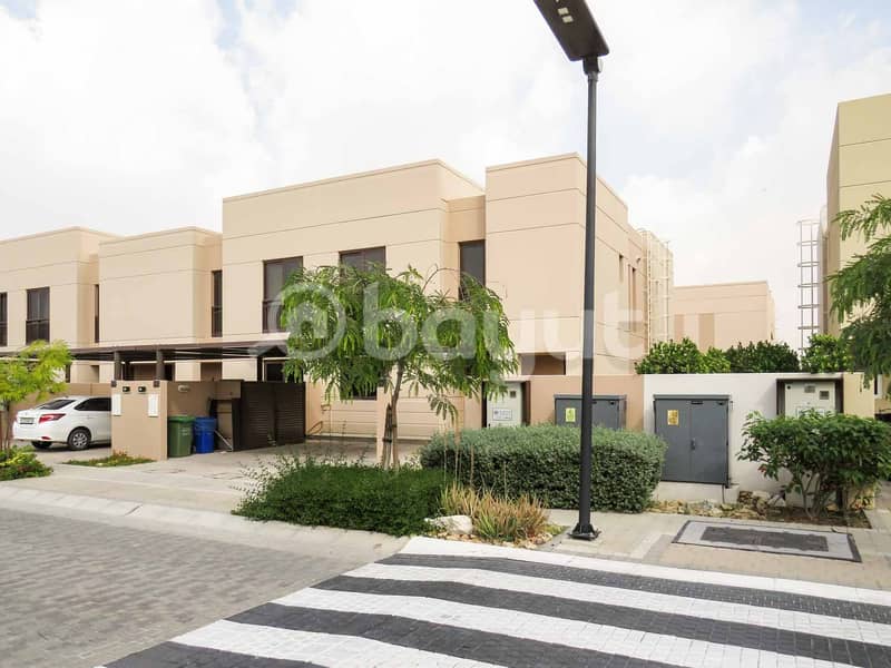 For Rent Villa in Al-Zahia , Sharjah - TH ( 4BR)- Opposite the Park.