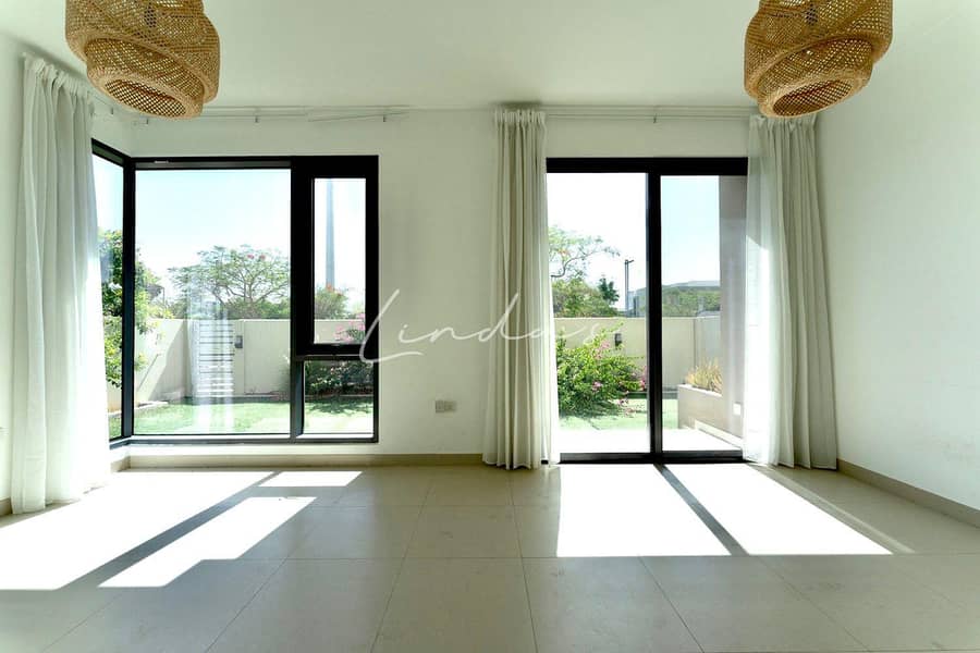 4 images image img