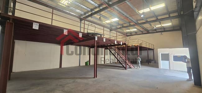 Warehouse for Rent in Al Sajaa Industrial, Sharjah - 8c383ebf-5e9f-4581-ac19-e62c561f755e. jpg Warehouse for Rent in Al Sajaa Industrial, Sharjah - 8c383ebf-5e9f-4581-ac19-e62c561f755e. jpg
