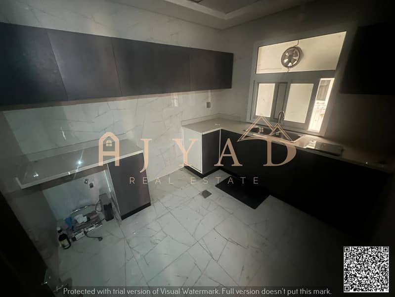 14 a90aacce-099e-4887-bd18-70d4d177e6ad. jpg