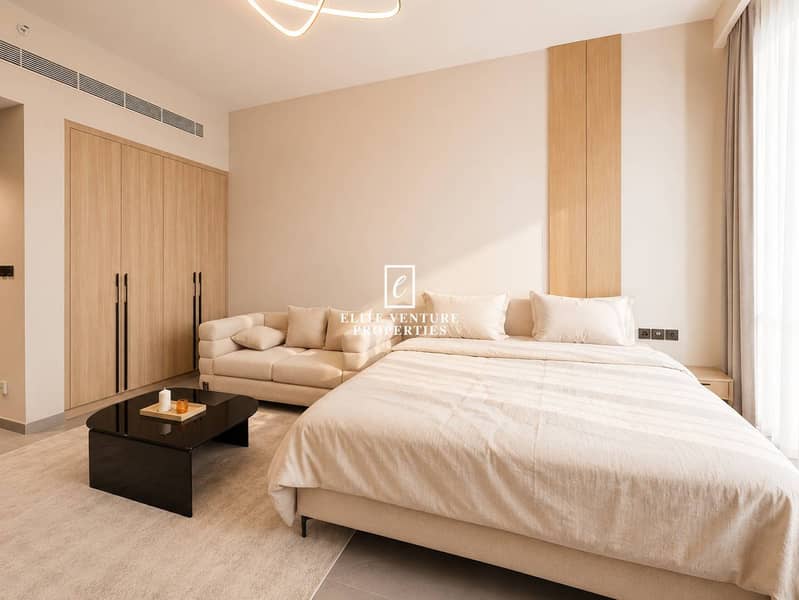 Park View | Fully Furnished | Prime Location - Image 2