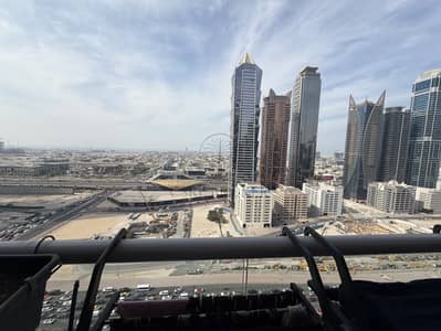 شقة 2 غرفة نوم للبيع في الخليج التجاري، دبي - شقة في ويست هايتس 1،الأبراج الإدارية،الخليج التجاري 2 غرف 2249995 درهم - 15236880