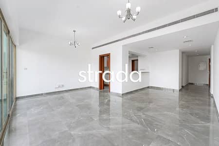 2 Bedroom Apartment for Sale in The Greens, Dubai - Vacant | Pool View | High Floor