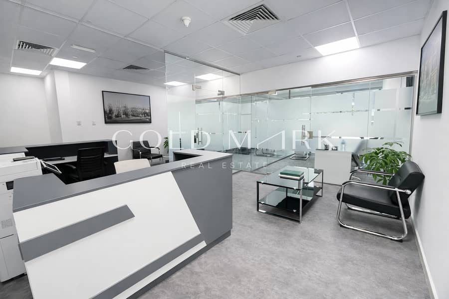 Prime Location | Furnished | 2 Parkings | Vacant Prime Location | Furnished | 2 Parkings | Vacant