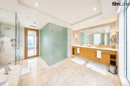 4 Bedroom Flat for Rent in DIFC, Dubai - Penthouse | Spacious | Bills Included | Ready.