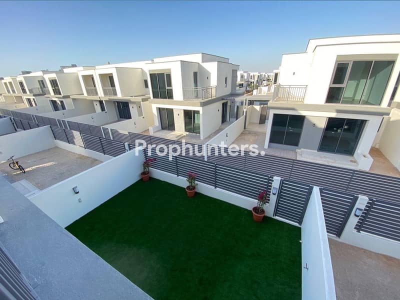 Close to Park | Well Maintained | Serene Community Close to Park | Well Maintained | Serene Community