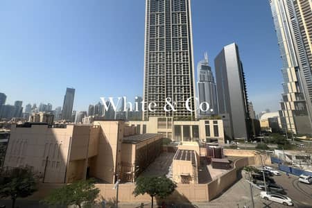 2 Bedroom Flat for Rent in Downtown Dubai, Dubai - Terrace | 2 Spacious Bedroom | Vacant