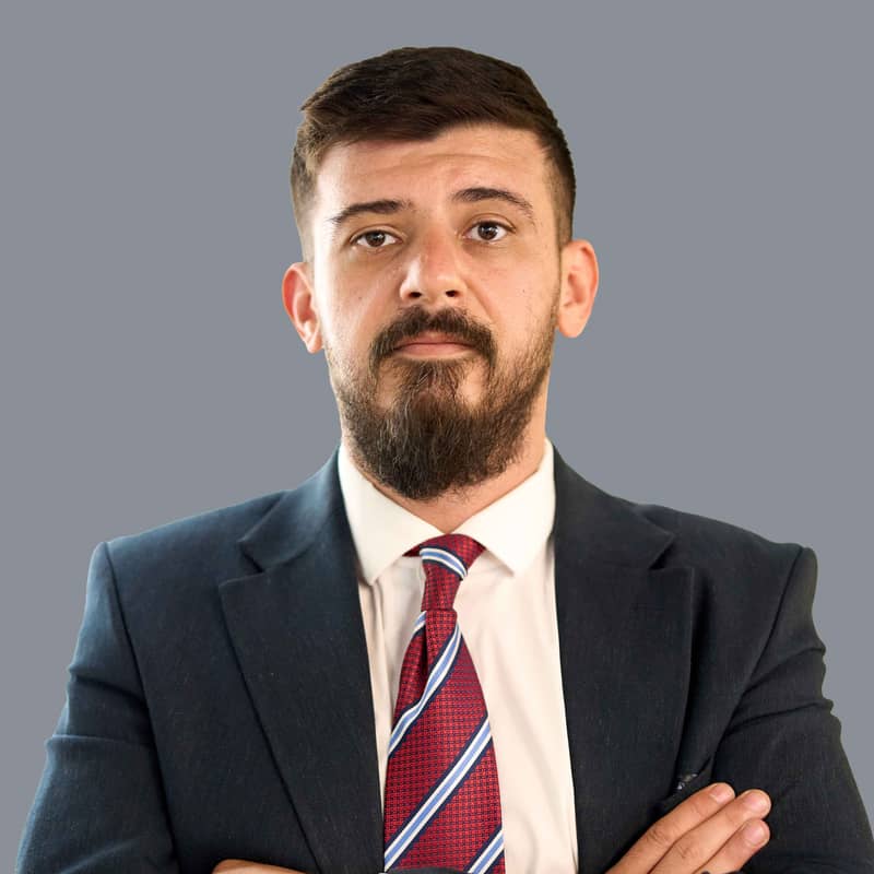 Bogdan Botezatu Bogdan Botezatu