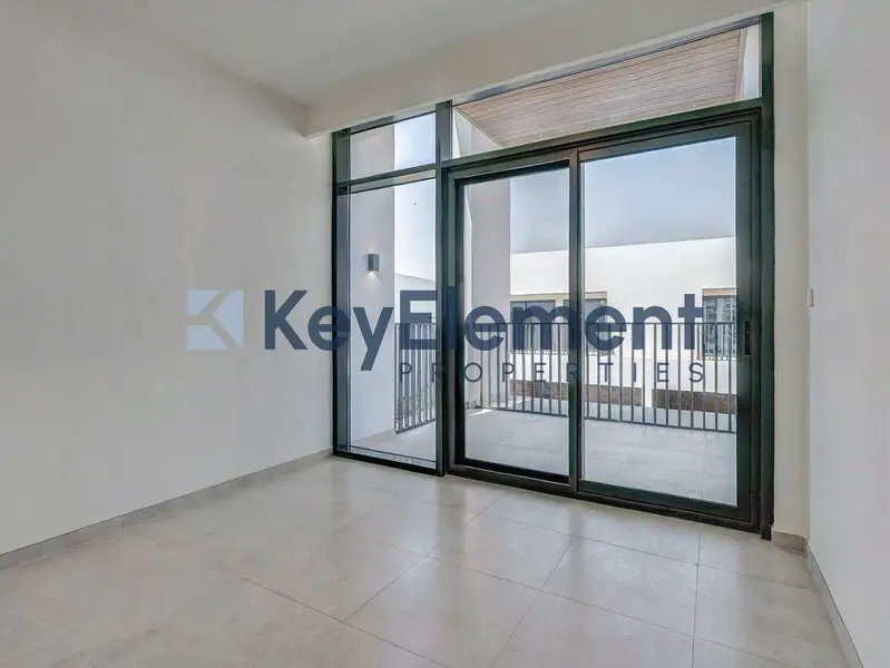 Corner Unit | Near Amenities | Vacant