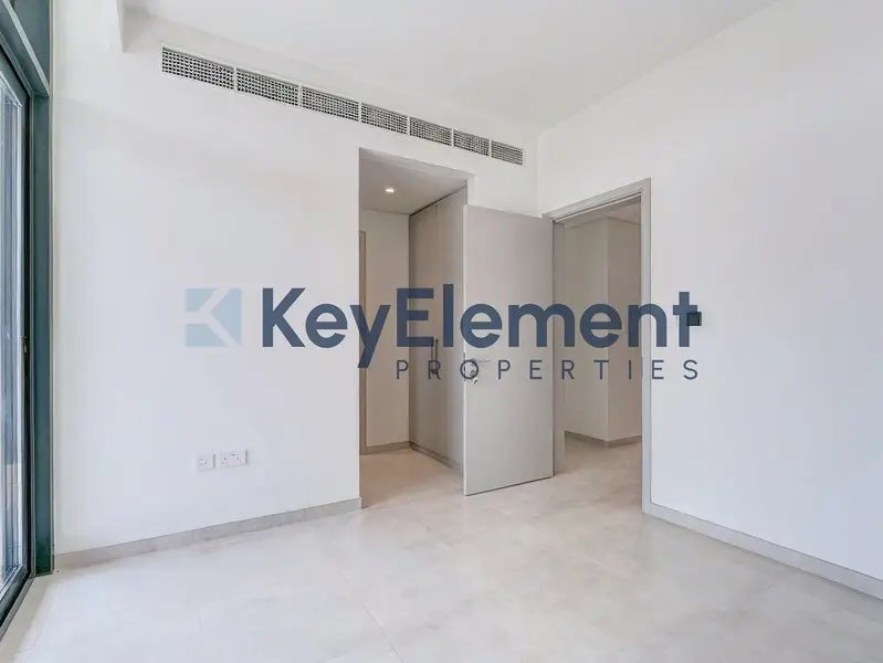 Corner Unit | Near Amenities | Vacant