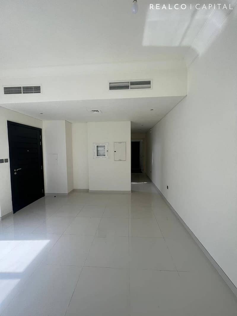 Casa adosada en DAMAC Hills 2 (Akoya by DAMAC),Coursetia, 3 dormitorios, 105000 AED - 15181820 Casa adosada en DAMAC Hills 2 (Akoya by DAMAC),Coursetia, 3 dormitorios, 105000 AED - 15181820