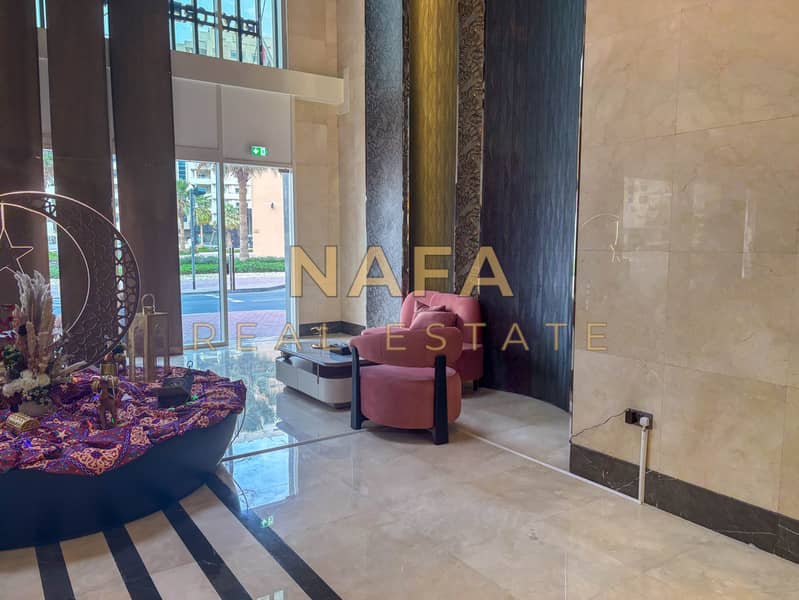 25 lobby_cafe-25. jpg