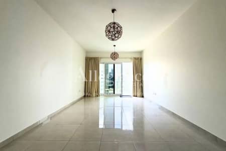 1 Bedroom Flat for Sale in Business Bay, Dubai - Investor Deal l Large l Canal View l Vacant 1 Bedroom Flat for Sale in Business Bay, Dubai - Investor Deal l Large l Canal View l Vacant